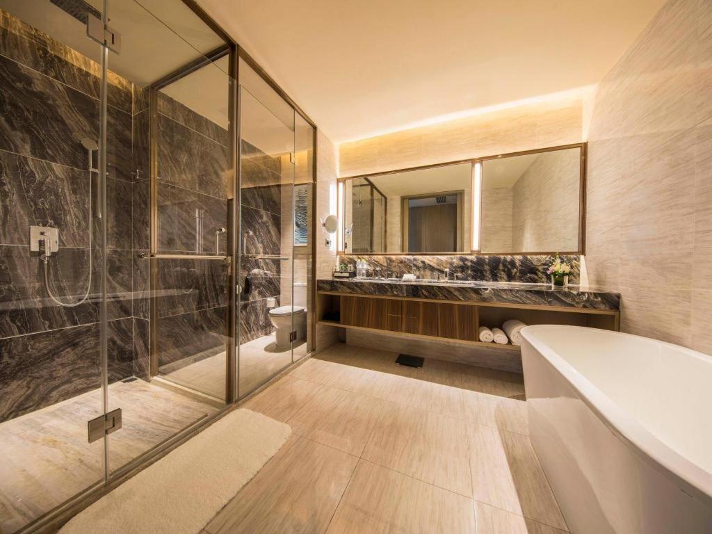 שיאנגיאנג The Qube Hotel Xiangyang מראה חיצוני תמונה