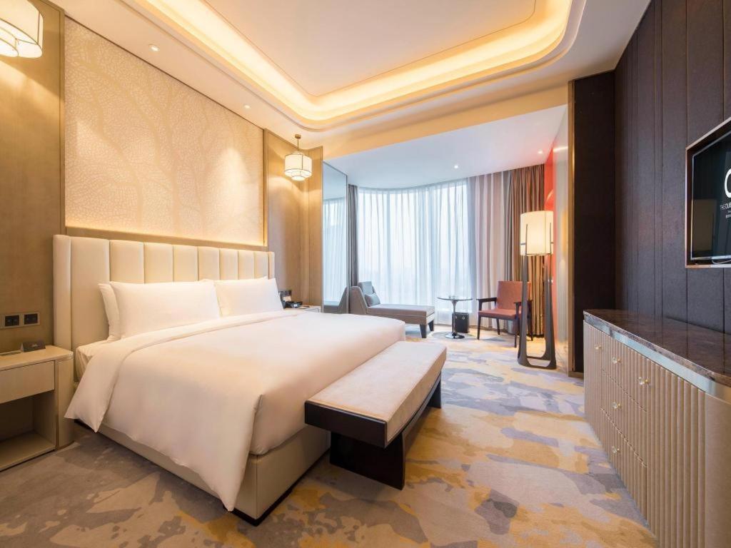 שיאנגיאנג The Qube Hotel Xiangyang מראה חיצוני תמונה