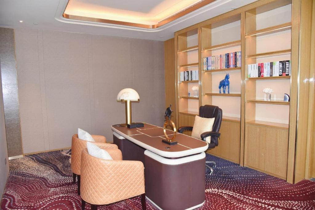 שיאנגיאנג The Qube Hotel Xiangyang מראה חיצוני תמונה