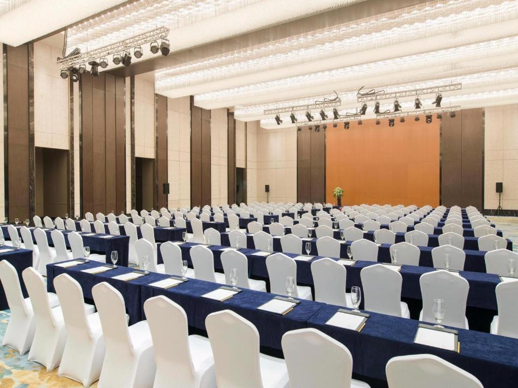 שיאנגיאנג The Qube Hotel Xiangyang מראה חיצוני תמונה