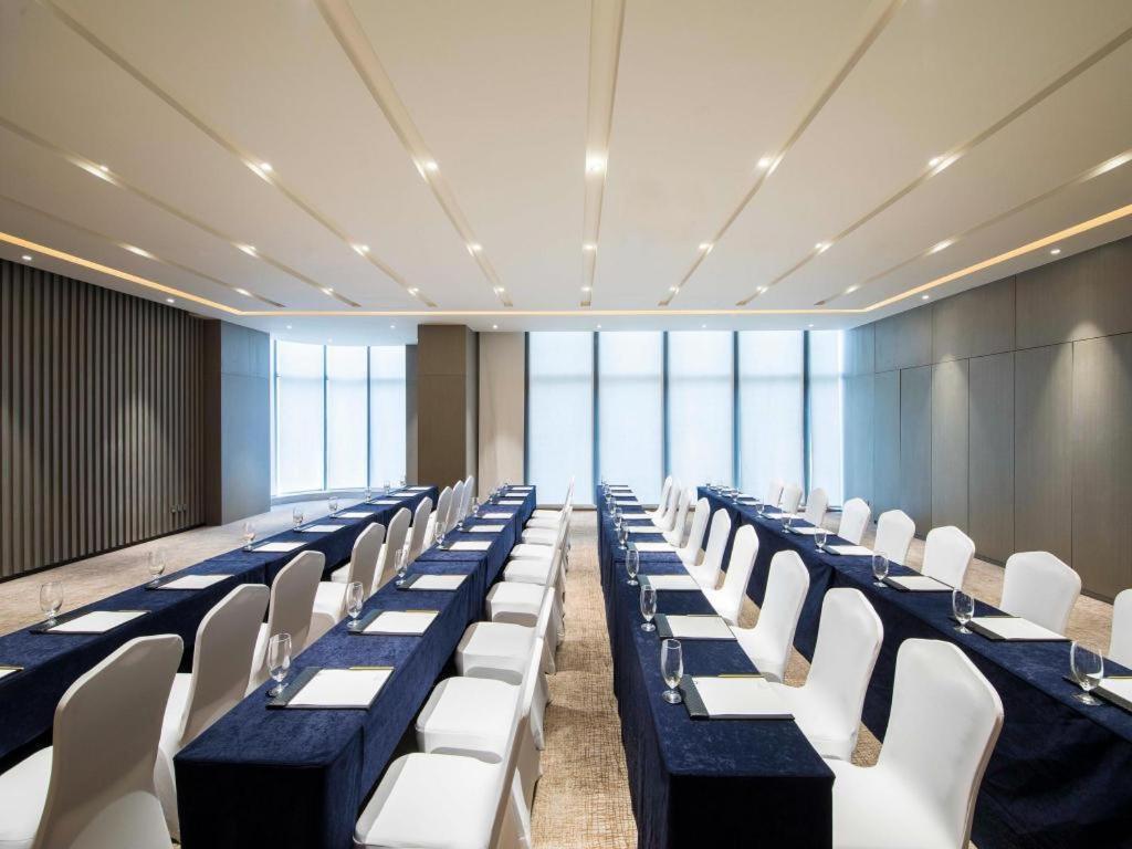 שיאנגיאנג The Qube Hotel Xiangyang מראה חיצוני תמונה
