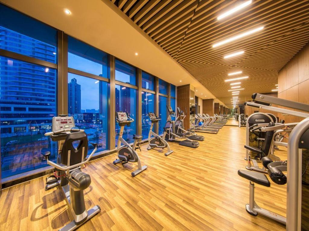 שיאנגיאנג The Qube Hotel Xiangyang מראה חיצוני תמונה