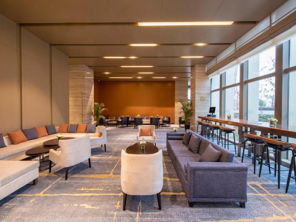 שיאנגיאנג The Qube Hotel Xiangyang מראה חיצוני תמונה